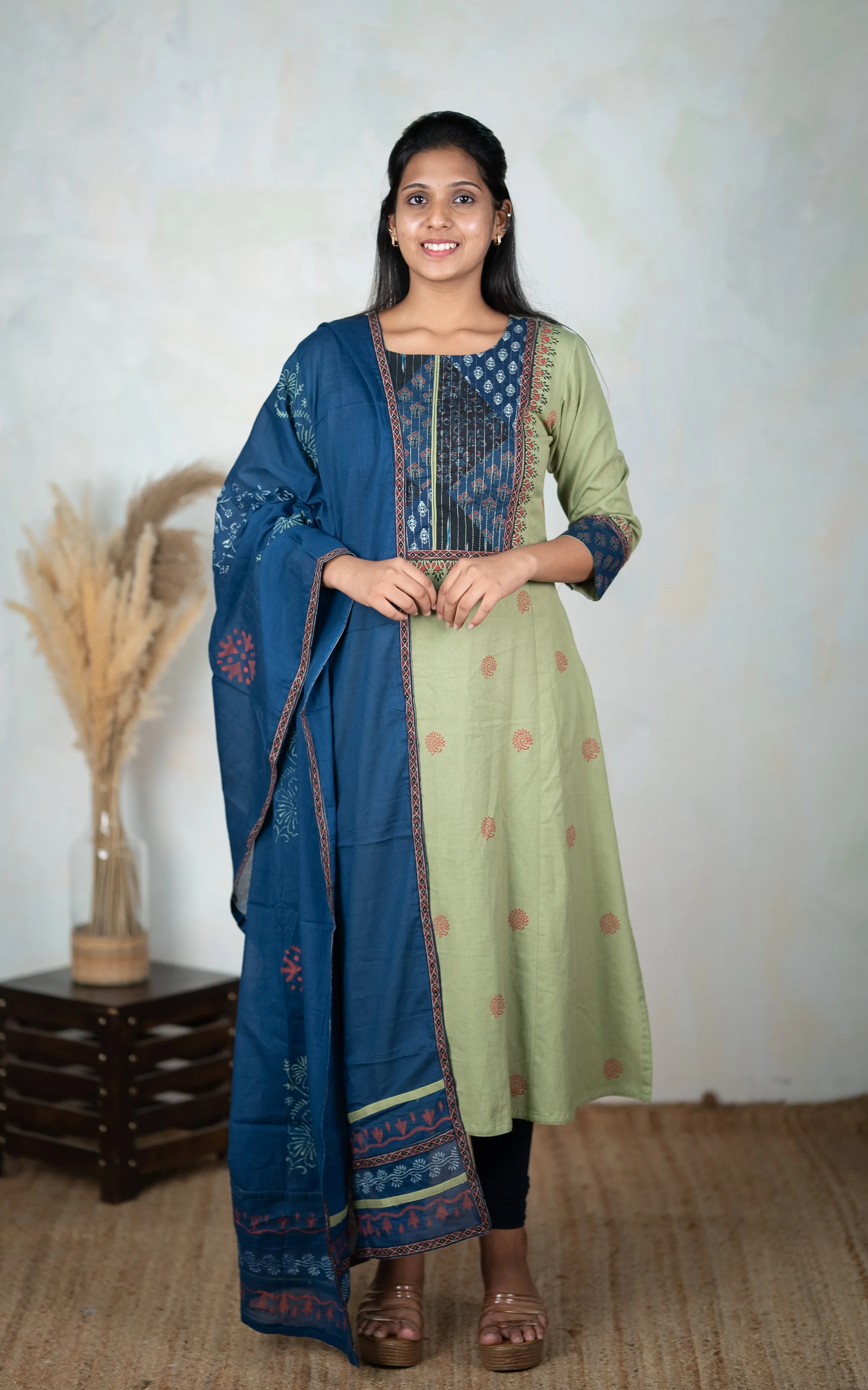 Advika Pastel Green (Kurti Dupatta)