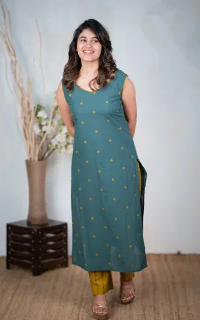 Sidhiksha Green (Kurti Pant)