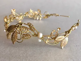 The VERITY Leaf & Pearl Headband